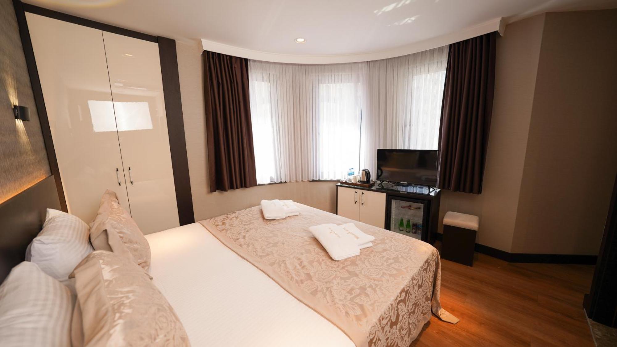 Bellezza Hotel Istanbul Bagian luar foto