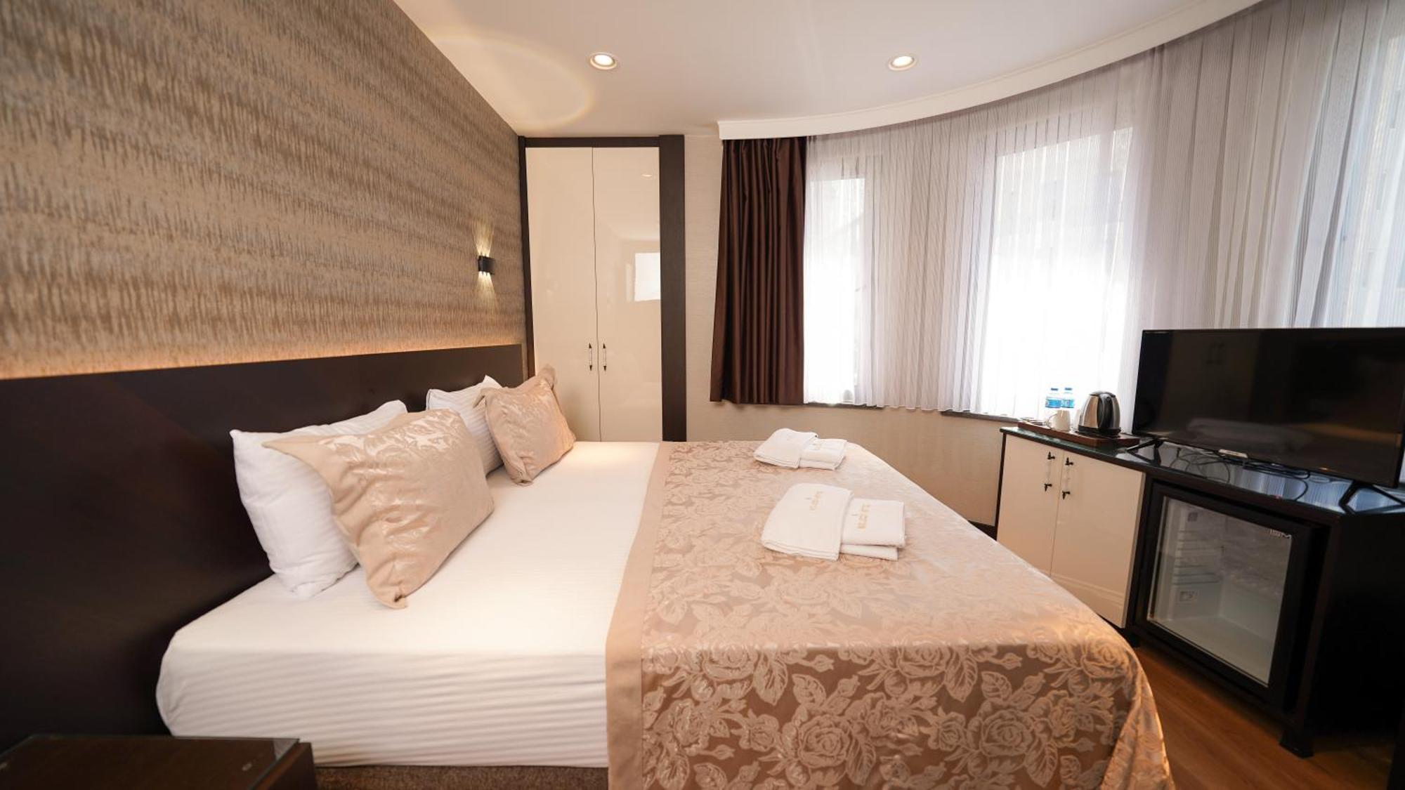 Bellezza Hotel Istanbul Bagian luar foto